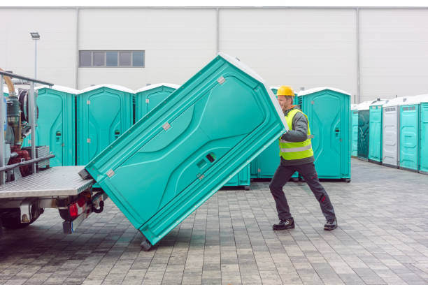 Best Porta potty rental near me  in Fremont, MI