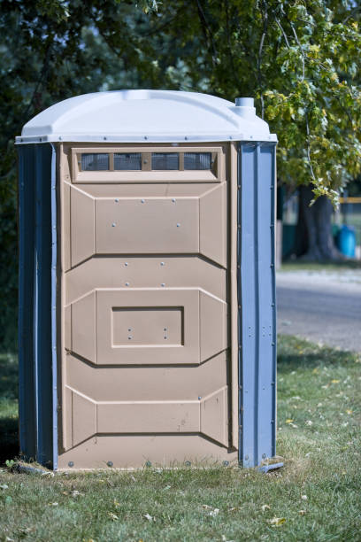 Portable Toilet Options We Offer in Fremont, MI